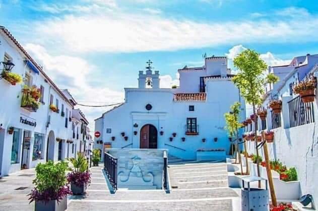 La Casa Del Barrio Casa de hóspedes Mijas Exterior foto
